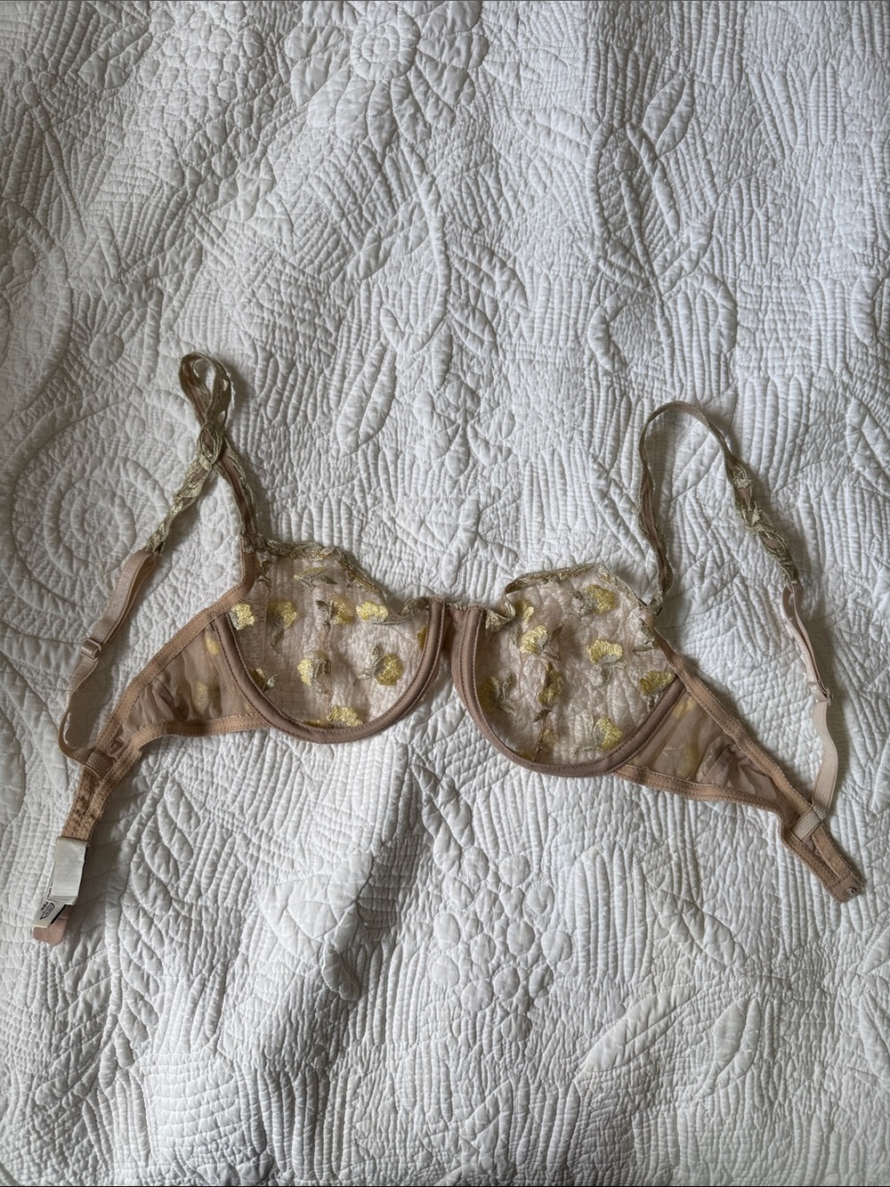Parisa Nude Lace Bra & panty lingerie set with yellow embroider flowers nwt - Picture 7 of 16